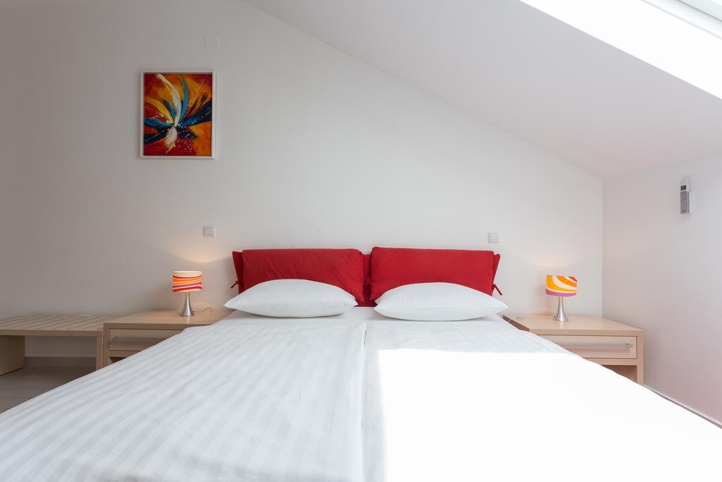 Apartments Villa Alba Дубровник Екстериор снимка