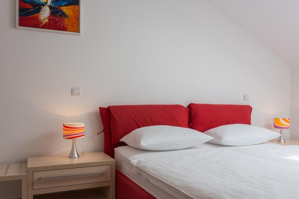 Apartments Villa Alba Дубровник Екстериор снимка