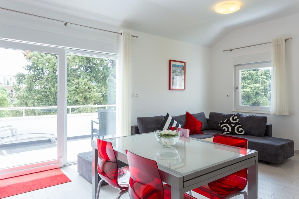 Apartments Villa Alba Дубровник Екстериор снимка